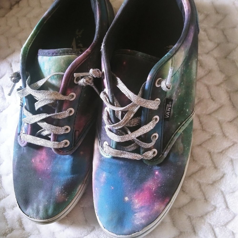 Galaxy Vans size 8